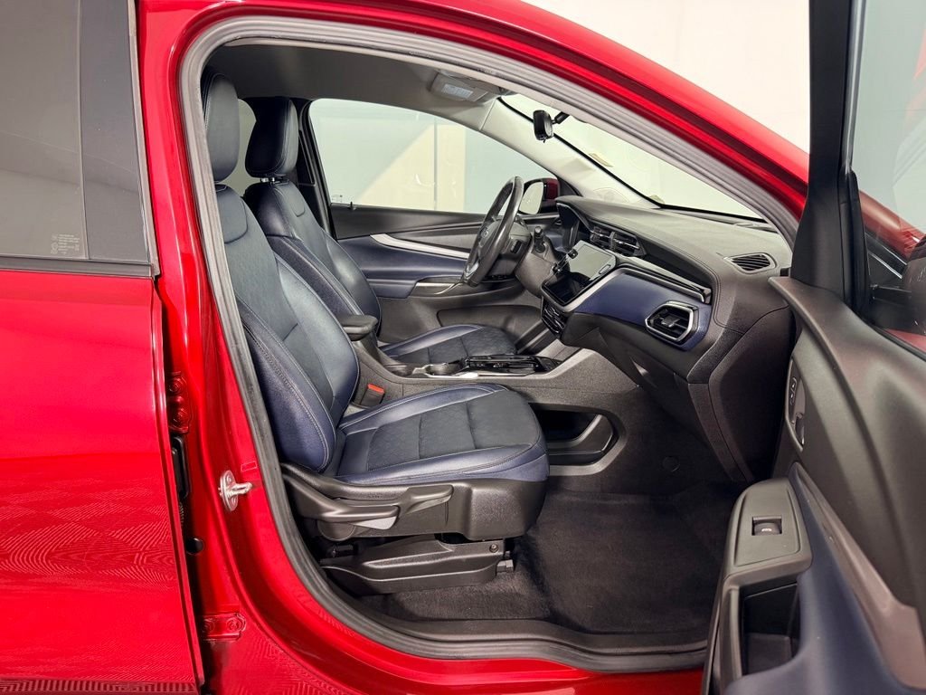 Certified Used 2022 Red Chevrolet Premier image 34