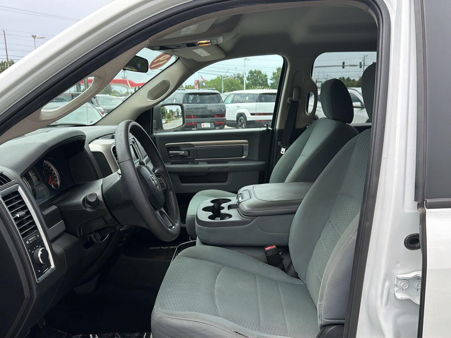 Used 2019 Bright White Clearcoat Ram SLT image 12