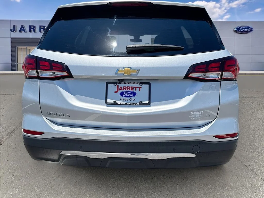 Used 2022 Silver Chevrolet LT image 6