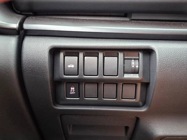 New 2026 IGNITION RED Subaru Limited image 34