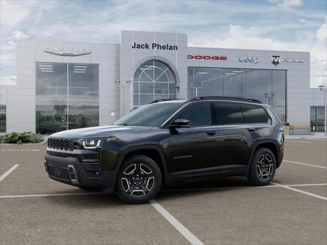 New 2026 Diamond Black Crystal Pearl-Coat Exterior Paint Jeep Limited image 2