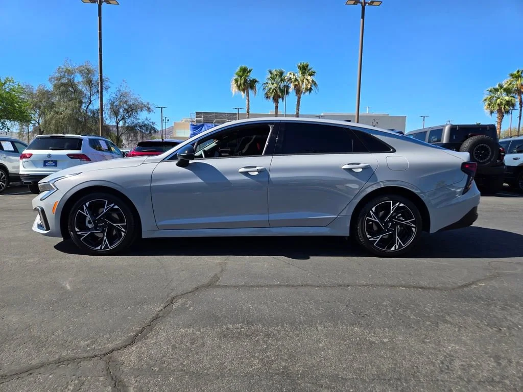 Used 2025 Wolf Gray Kia GT-Line image 3