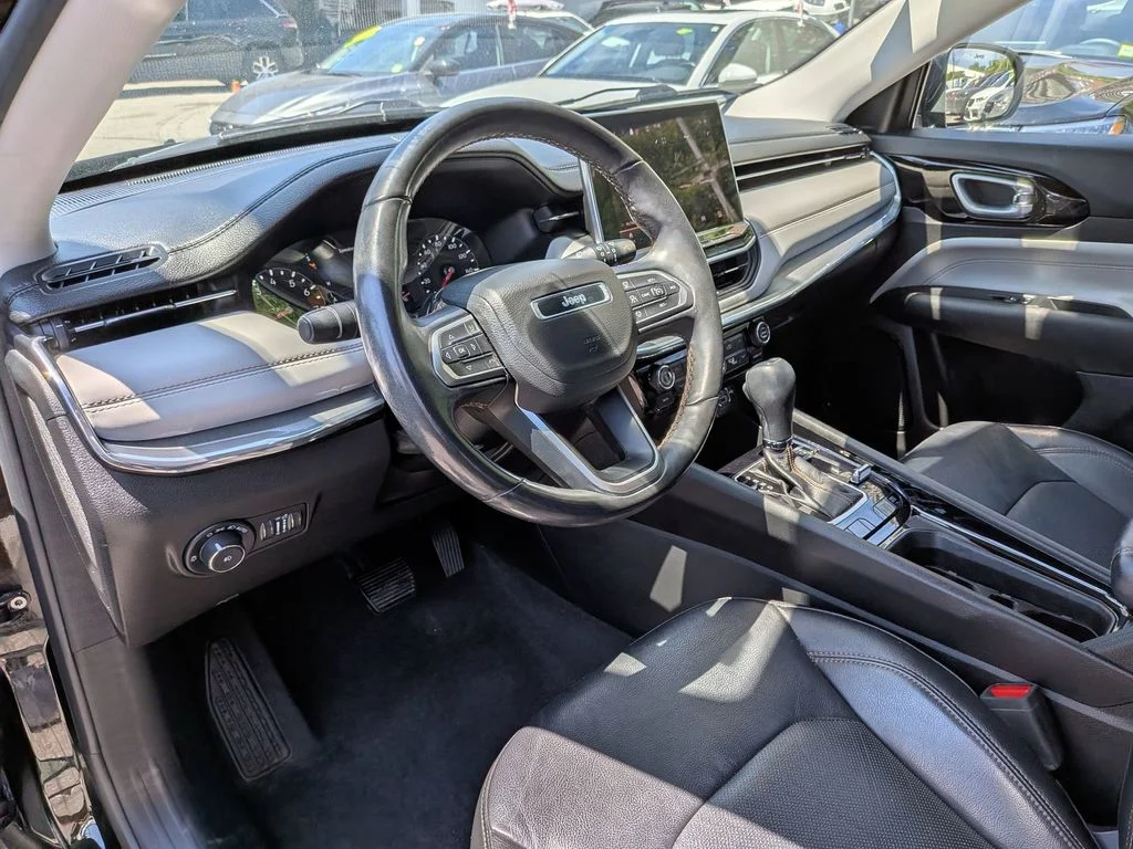 Used 2022 Black Jeep Limited image 12