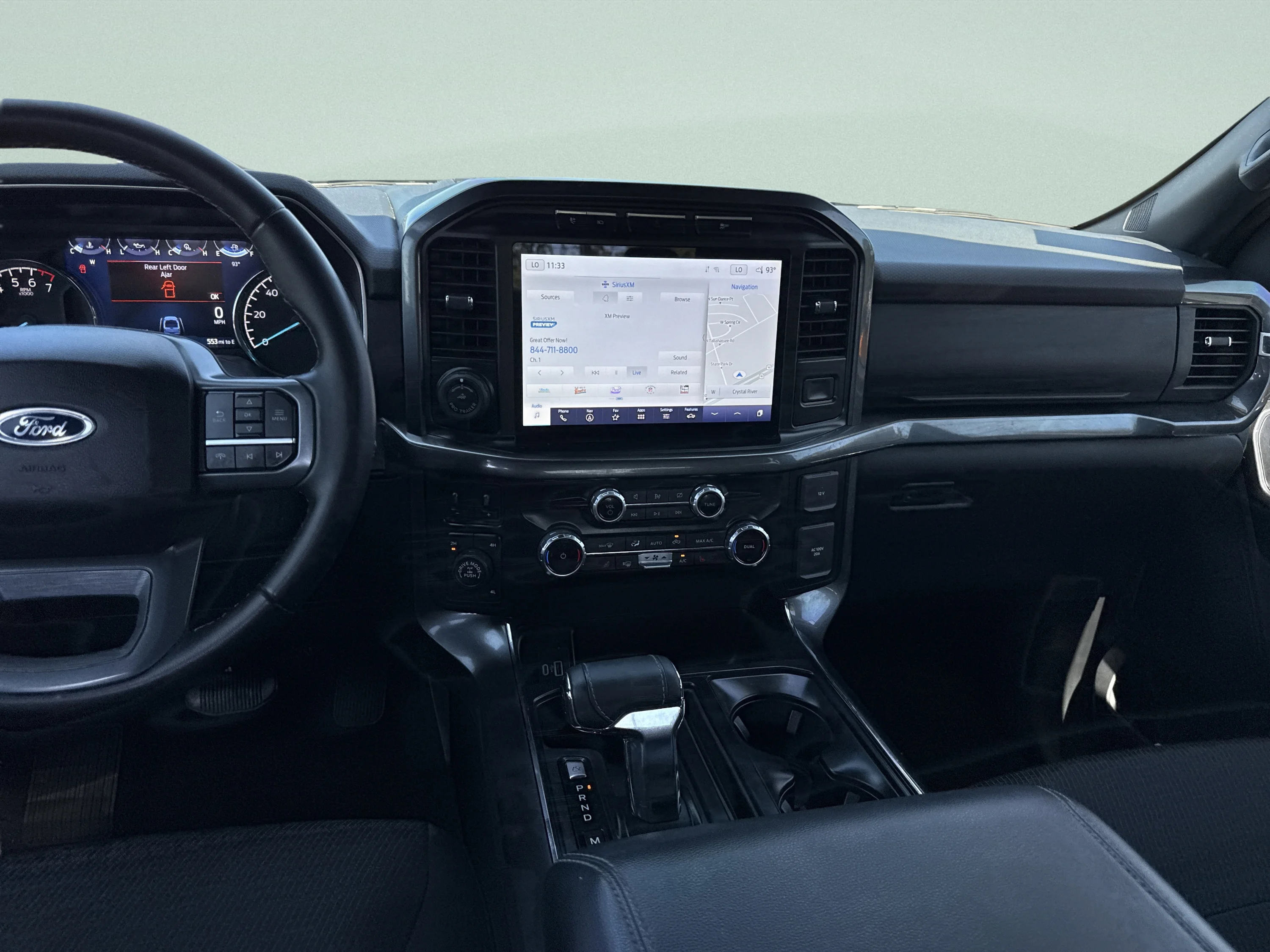 Used 2023 Avalanche Gray Ford XLT image 22