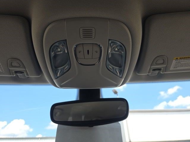 Certified Used 2019 Granite Crystal Metallic Clearcoat Jeep Altitude image 23