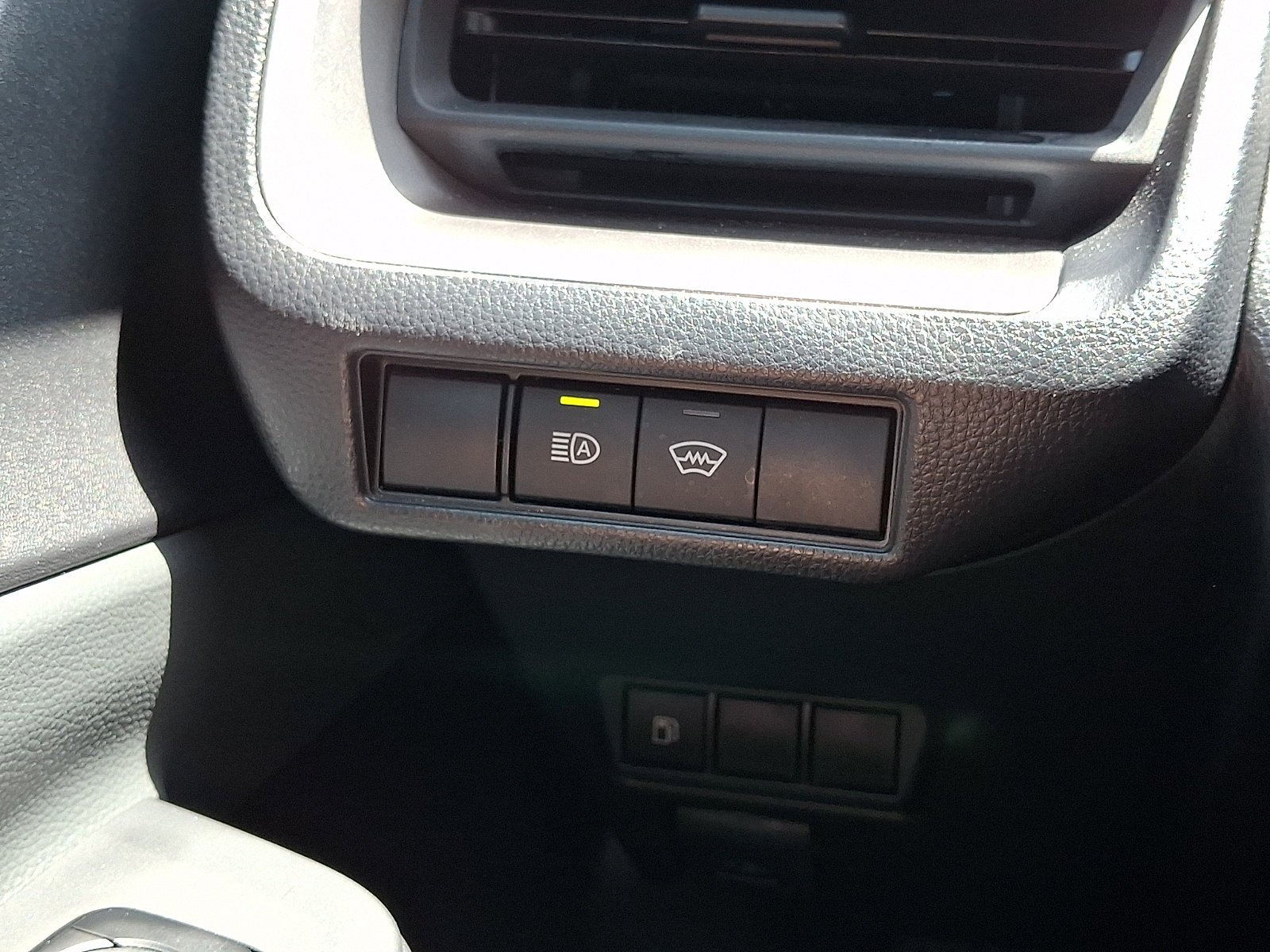 Used 2025 Midnight Black Metallic Toyota LE image 26