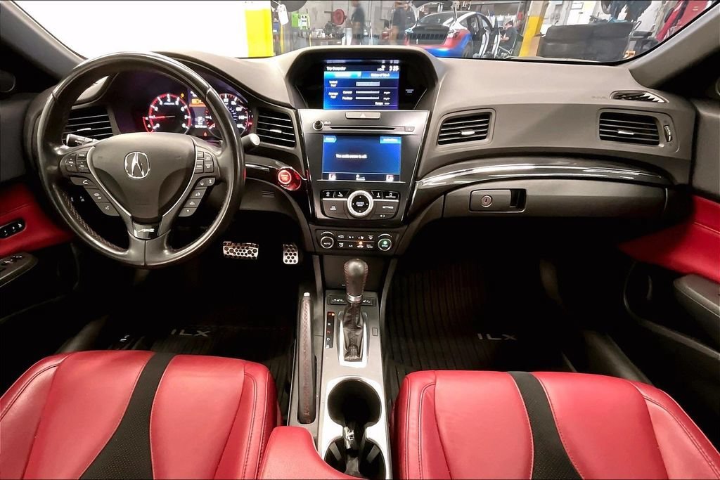 Used 2021  Acura w/Premium/A-SPEC Package image 14