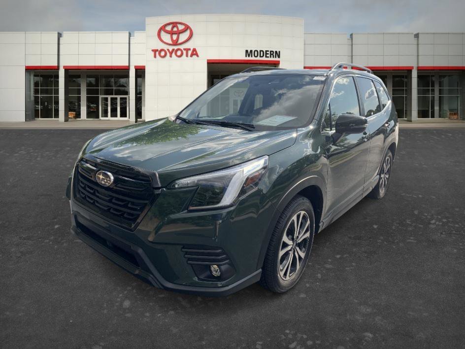 Used 2024 Cascade Green Silica Subaru Limited image 1