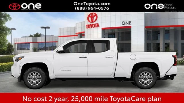 New 2026 White Toyota SR5 image 7