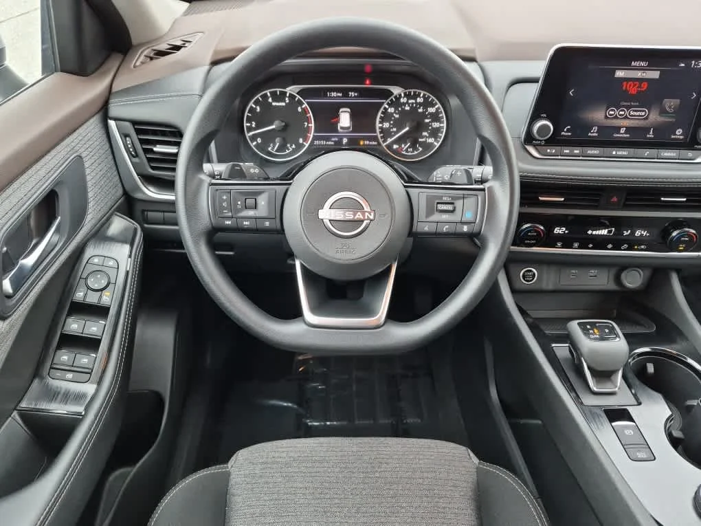 Used 2023 Brilliant Silver Metallic Nissan SV image 8