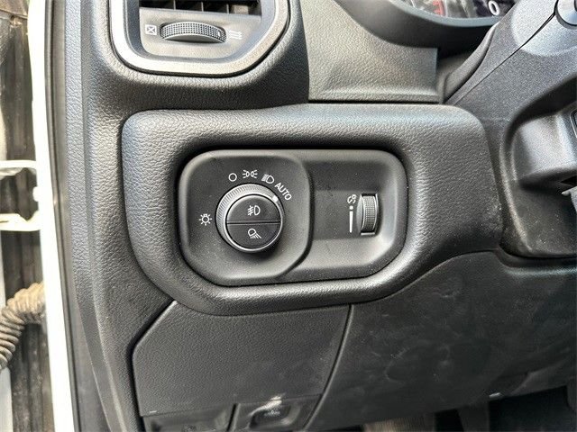 2025 RAM 2500 Tradesman - Photo 35