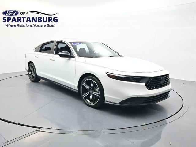 Used 2024  Honda Sport image 1