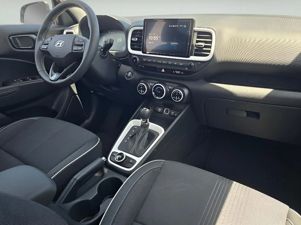 Used 2025 Intense Blue Hyundai Limited image 23