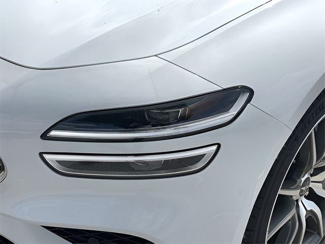 Used 2026 White Genesis 2.5T Prestige image 15