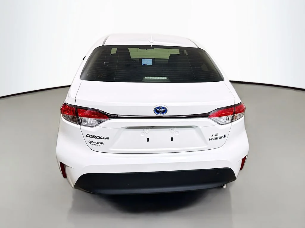 Used 2024 Wind Chill Pearl Toyota Hybrid LE image 6