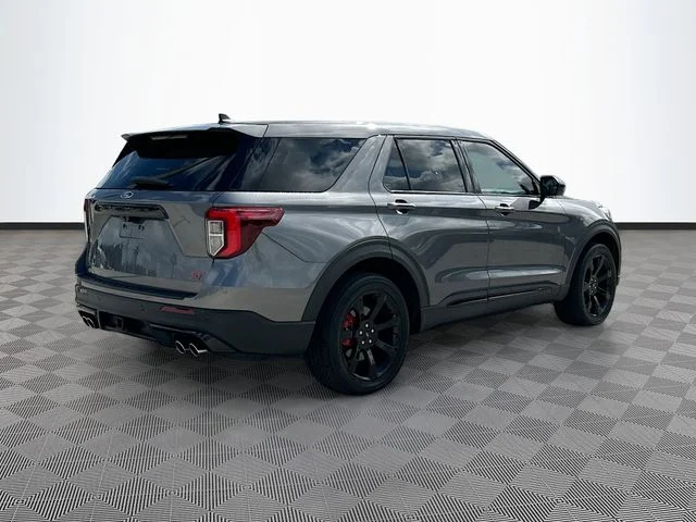 Used 2022 Gray Ford ST image 5