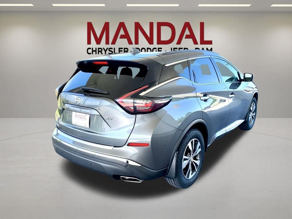 Used 2020 Gray Nissan SV image 6
