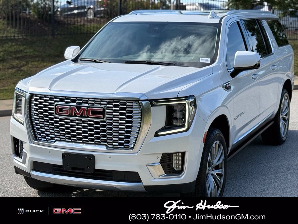 Used 2023 WHITE FROST TRICOAT GMC Denali image 10