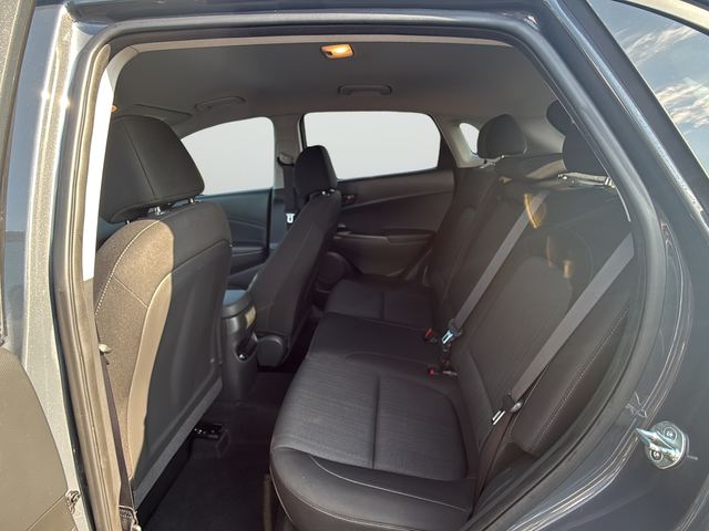 Used 2023 Gray Hyundai SEL image 27