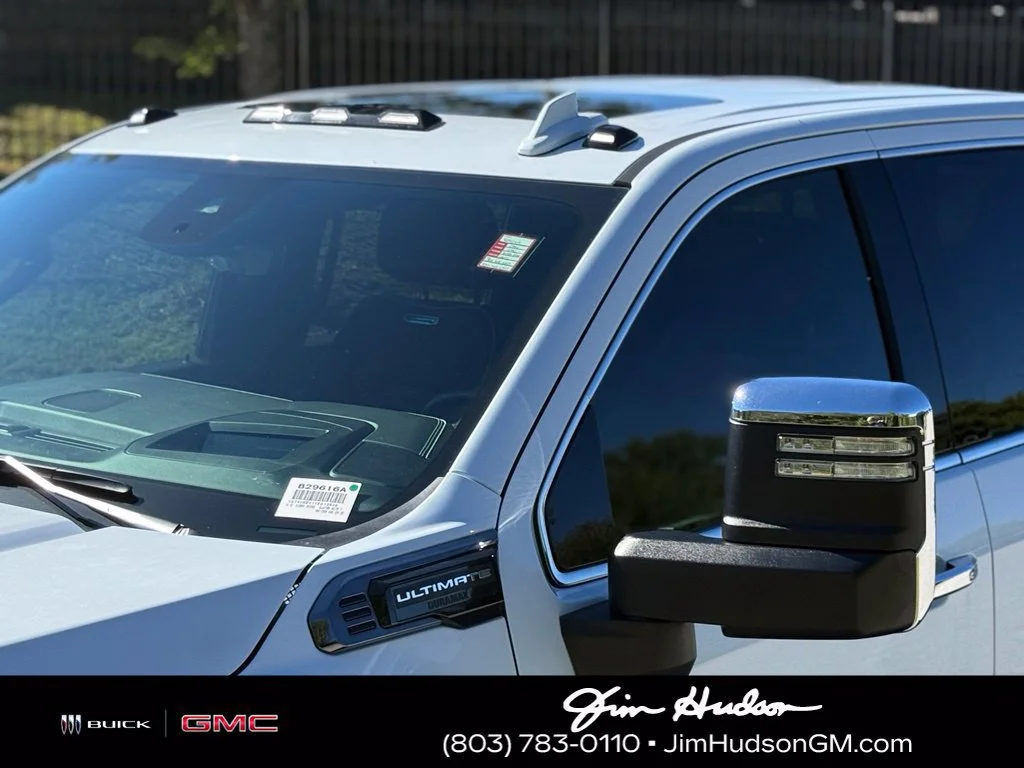Used 2026 Glacier White Tricoat GMC Denali Ultimate image 13