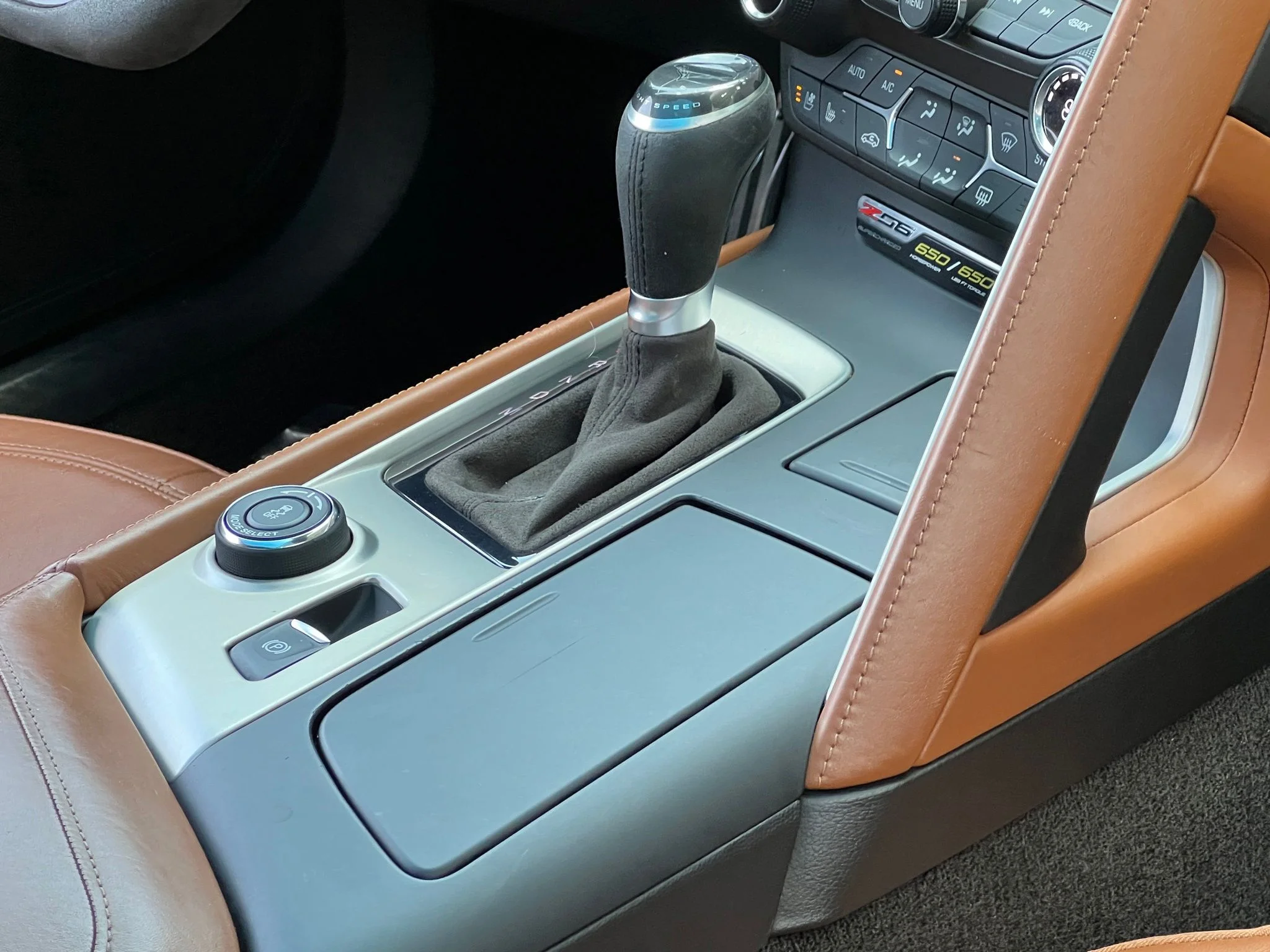 Used 2016 White Chevrolet Z06 image 39