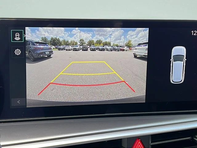 Used 2025 Black Kia S image 20