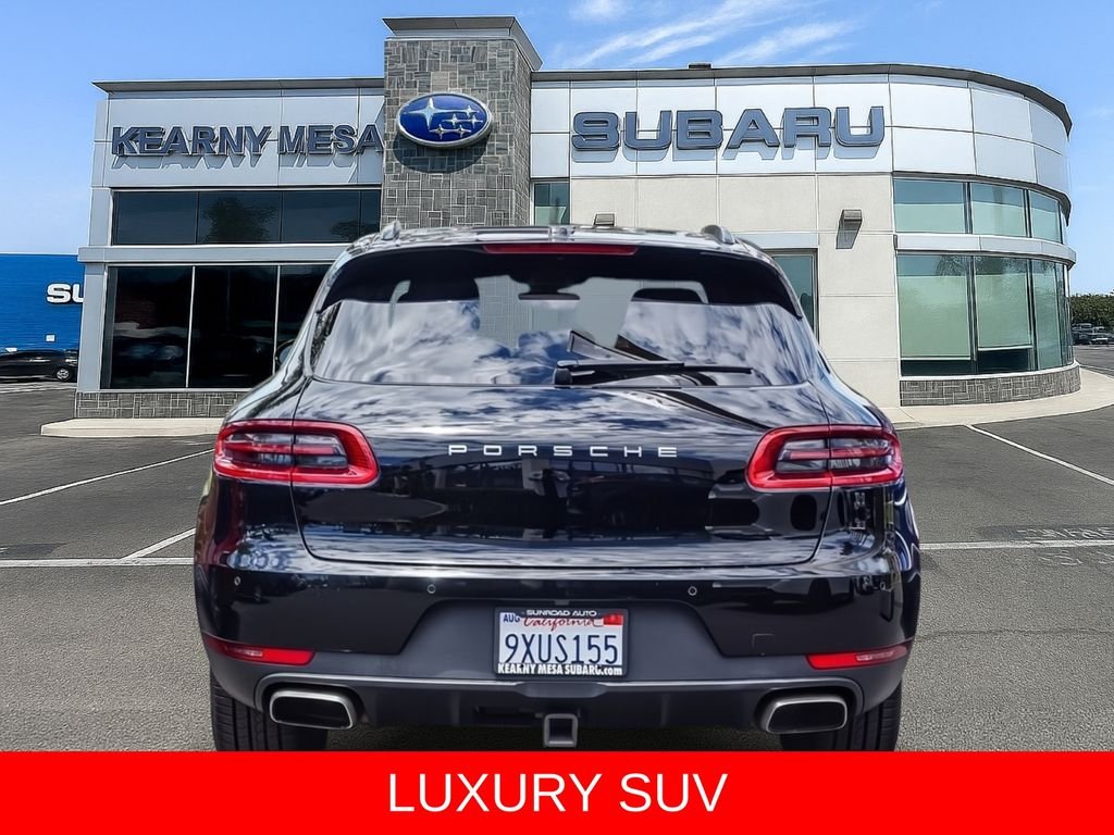Used 2018 Black Porsche Base image 5