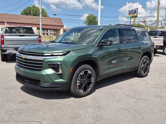 2027 Chevrolet Traverse LT