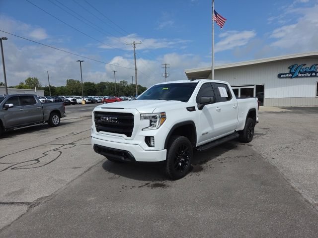 Used 2022 SUMMIT WHITE GMC Elevation image 2