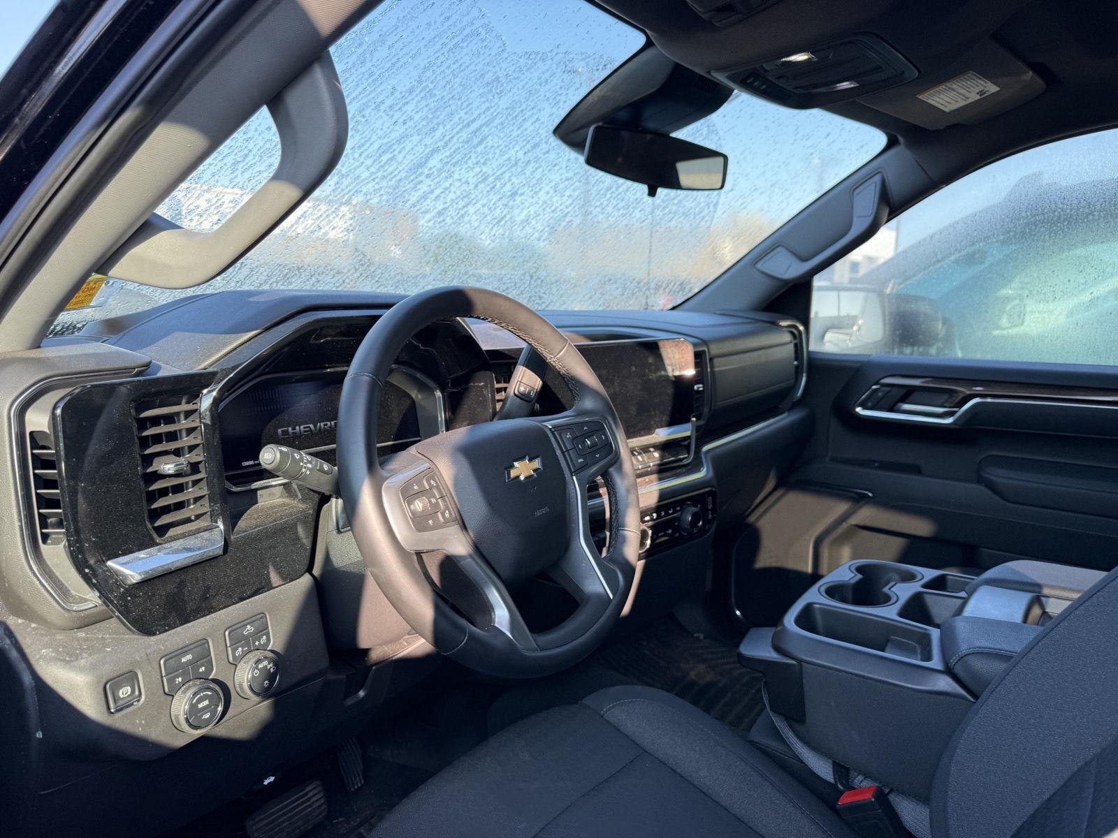 Used 2025 Black Chevrolet LT (2FL) image 11