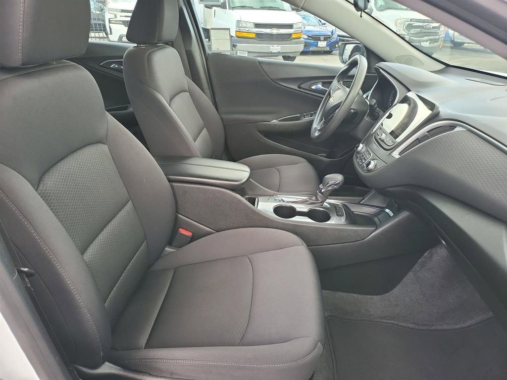 2024 Chevrolet Malibu 1LT - Photo 19