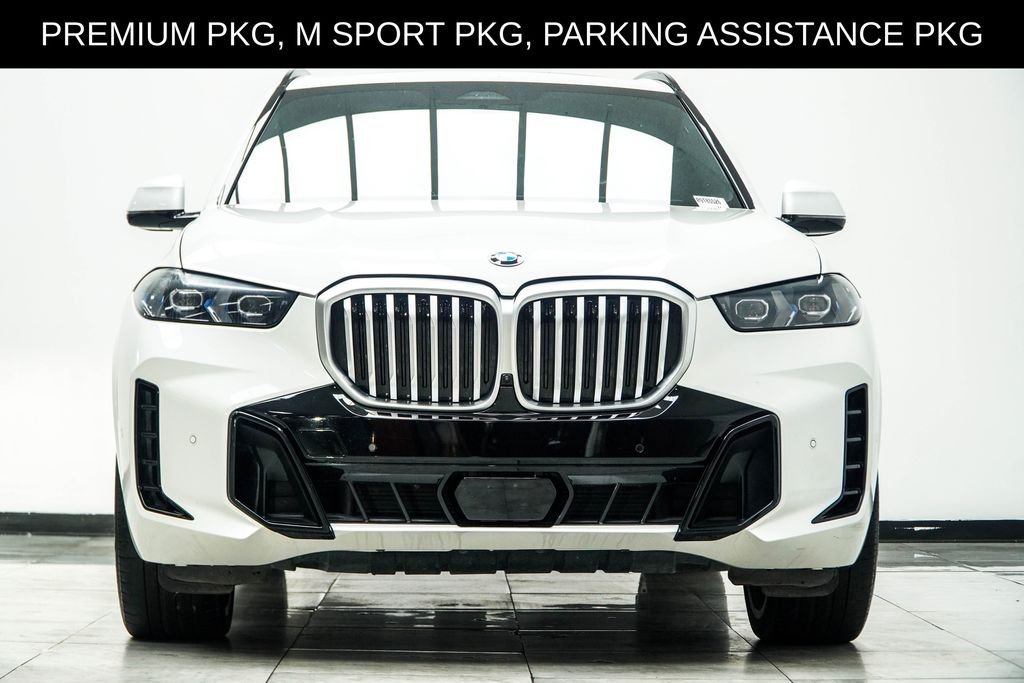 Used 2024 White BMW sDrive40i image 7