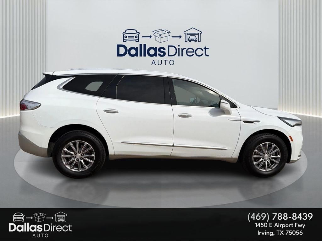 Used 2022 White Buick Essence image 5