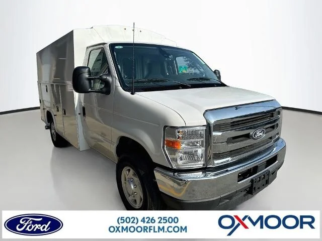 New 2027 Oxford White Ford E-350 SRW image 28
