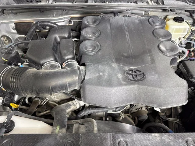 Used 2014 Classic Silver Metallic Toyota Trail Premium image 9