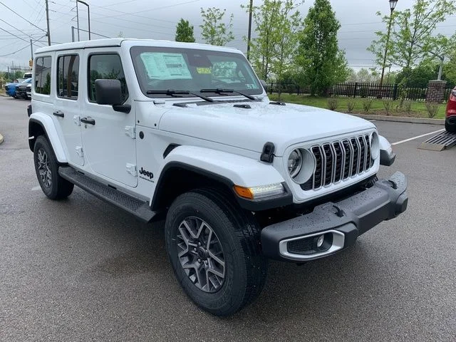 New 2026 Bright White Clearcoat Jeep Sahara image 10