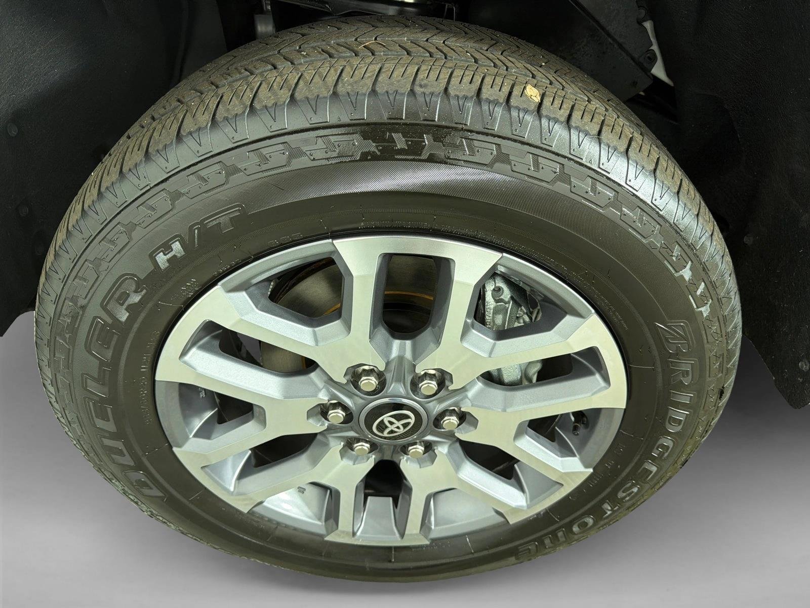 Used 2025 Wind Chill Pearl Toyota 1794 Edition Hybrid image 12