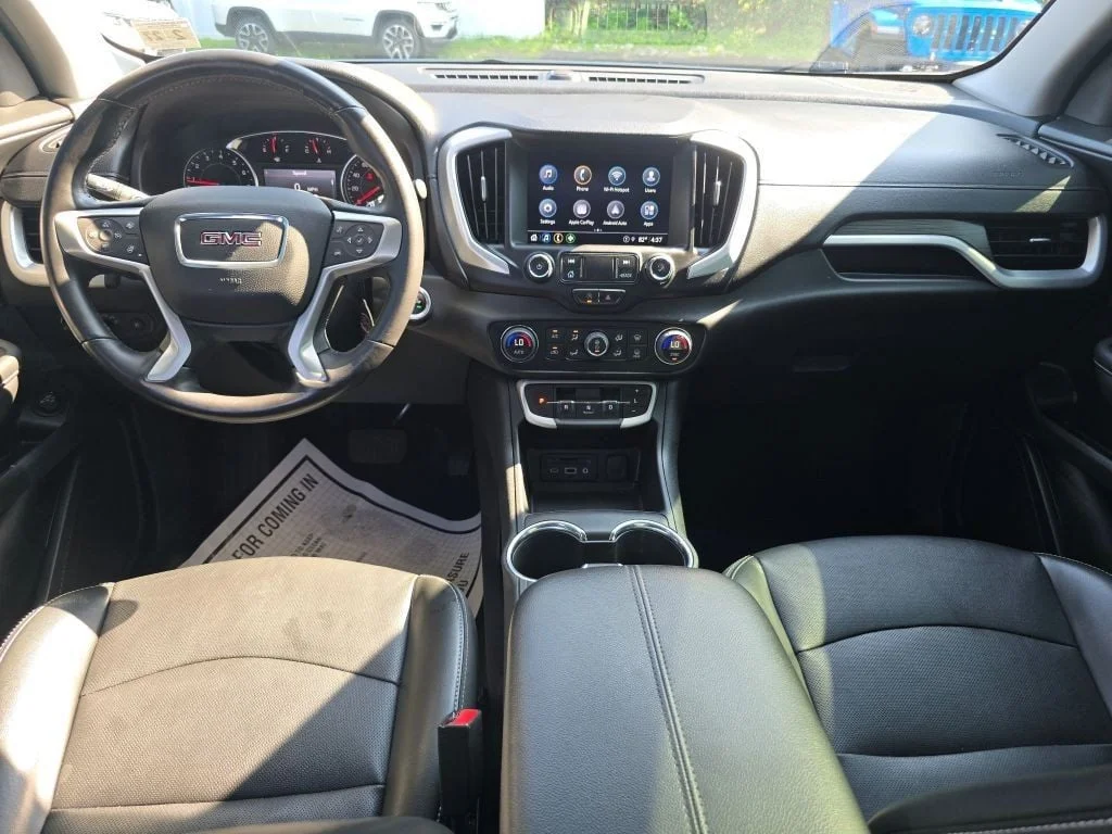 Used 2022 Ebony Twilight Metallic GMC FWD 4dr SLT Elevation Edition with Skyscape Power Sunroof image 28