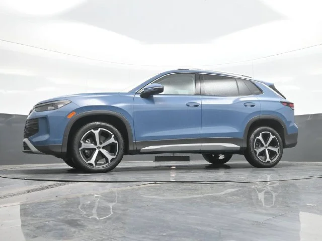 Certified Used 2026 Blue Volkswagen SE image 21