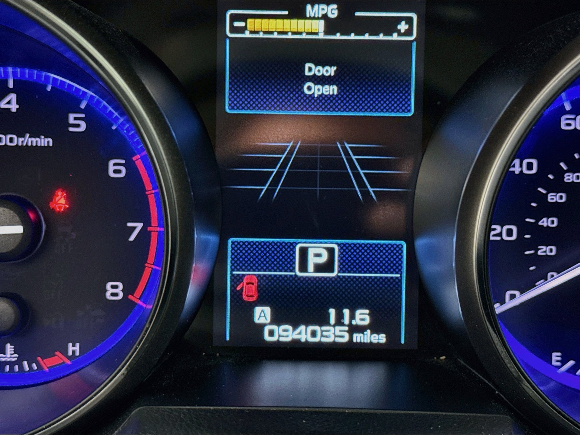 Used 2019 Ice Silver Metallic Subaru Premium image 17