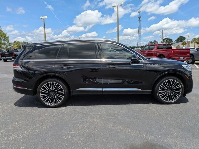 Used 2023 Infinite Black Me Lincoln Black Label image 3
