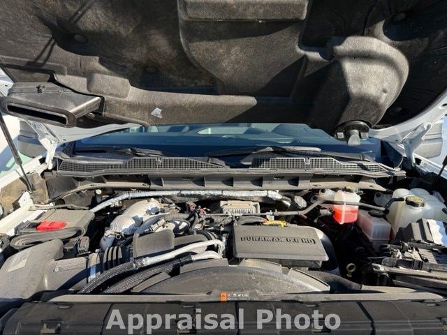 Used 2022 Summit White Chevrolet LT image 13
