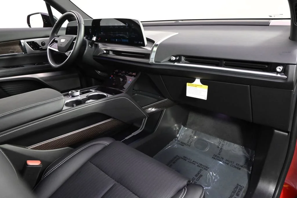 2026 Cadillac VISTIQ Sport - Photo 15