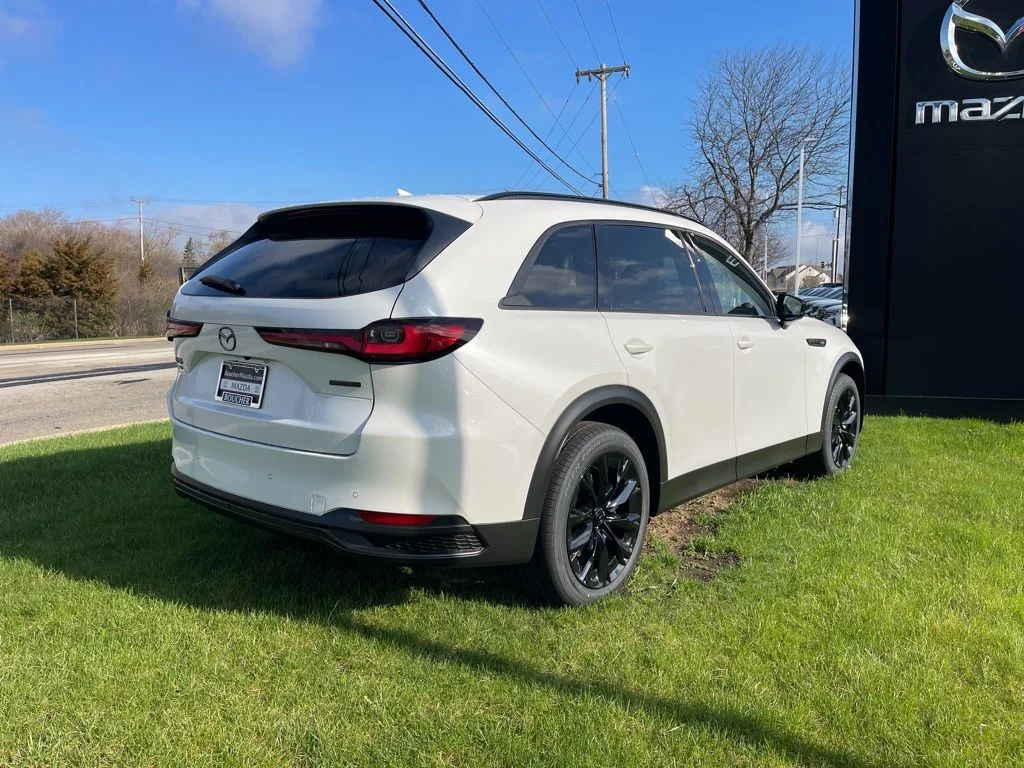 New 2026 Rhodium White Premium Mazda 3.3 Turbo Premium Sport AWD image 3