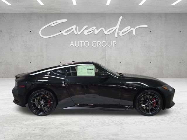 2026 Nissan Z Performance - Photo 18