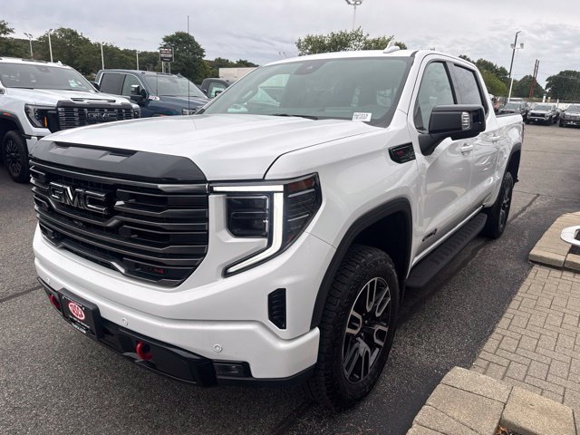 2026 GMC Sierra 1500 AT4 - Photo 3