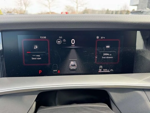 2025 Volkswagen Tiguan SE - Photo 17