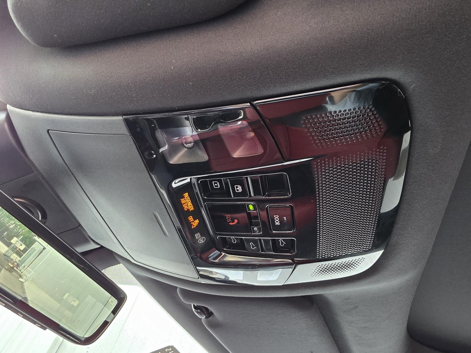 2024 Lexus RX Hybrid 500h - Photo 34