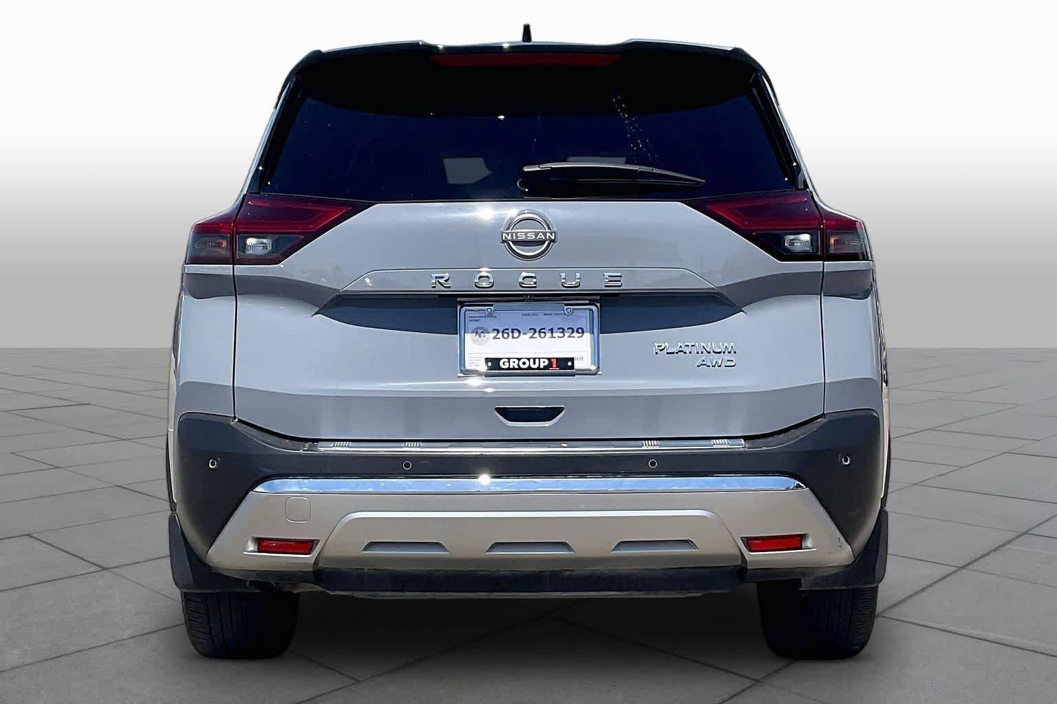 Used 2022 Boulder Gray Pearl/Super Black Nissan Platinum image 5