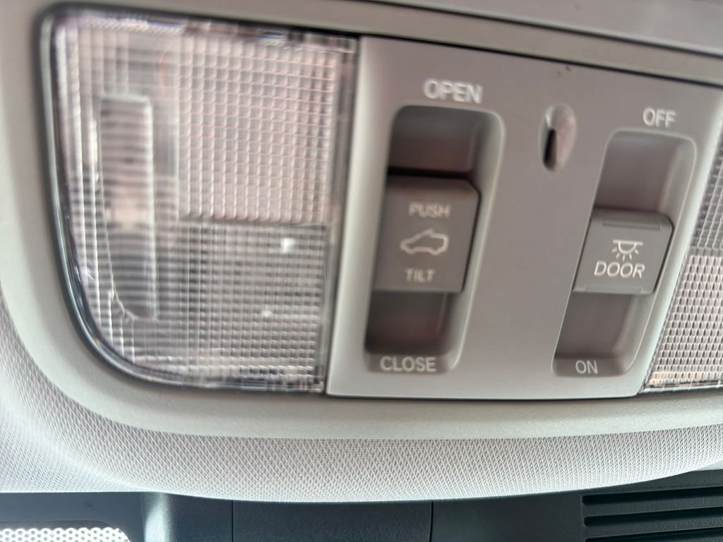 Used 2018 Gray Honda EX image 12